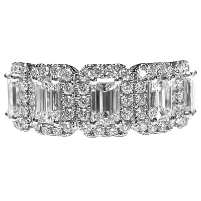 Ladies Diamond Ring 1.97 Carat Emerad Cut Diamonds