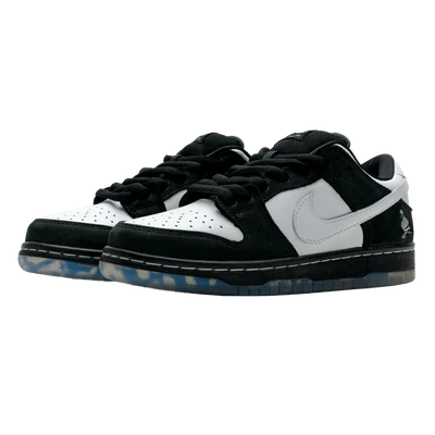 Nike SB Dunk Low Staple Panda Pigeon