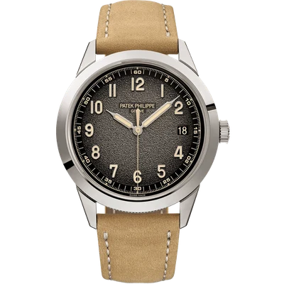 Patek Philippe Calatrava 5226G 40mm