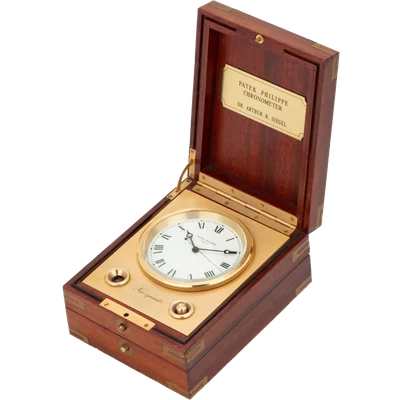 Patek Philippe pre-owned Naviquartz Mark III 124mm